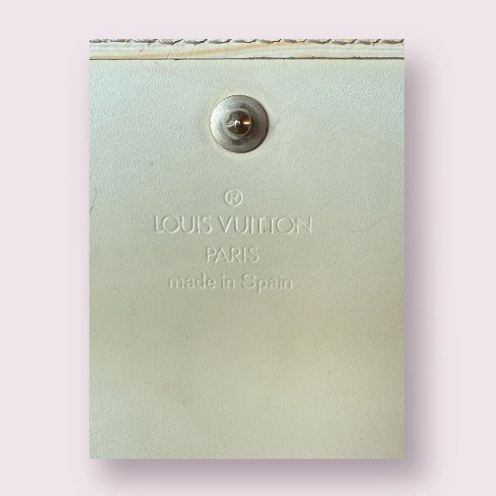 Authentic Louis Vuitton Epi Leather Long Wallet | Vanilla - Picture 9 of 10